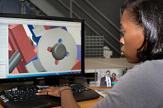 injection molding process for major manufacturing contracts